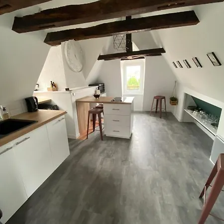 Cosy Centre Historique Apartment